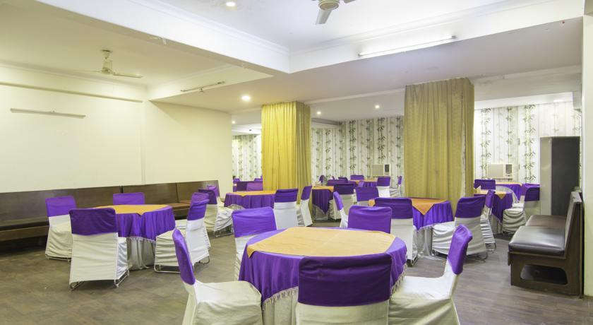 Treebo Palm Tree Palam Vihar Hotell Gurgaon Eksteriør bilde