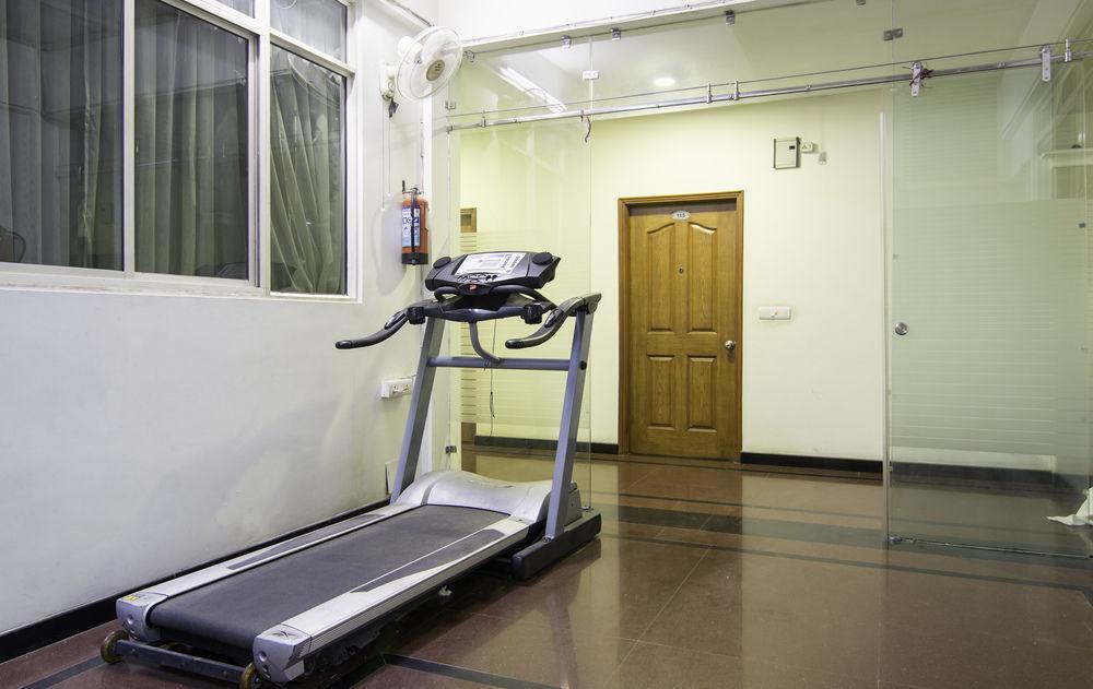 Treebo Palm Tree Palam Vihar Hotell Gurgaon Eksteriør bilde