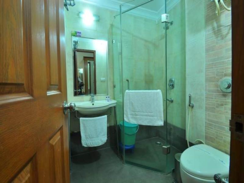Treebo Palm Tree Palam Vihar Hotell Gurgaon Eksteriør bilde